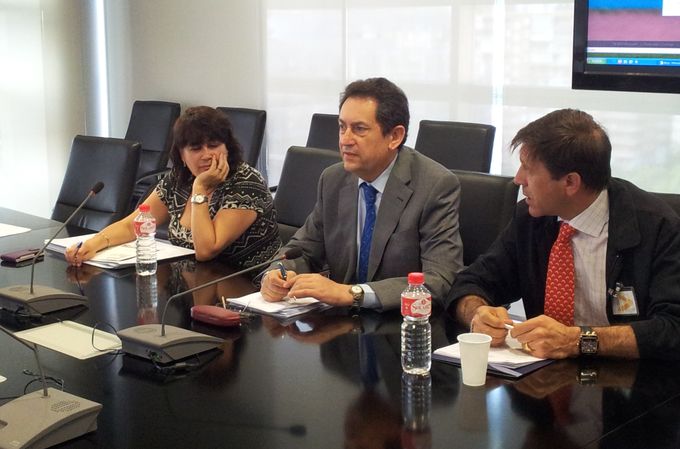 Ana Jurado, de la Unidad de Padrón, José Luis Viedma, de la Oficina del Censo Electoral, y Gonzalo Brun, de la FEMP 