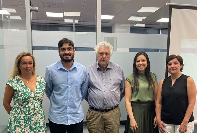 Los expertos del INE y de la delegación brasileña